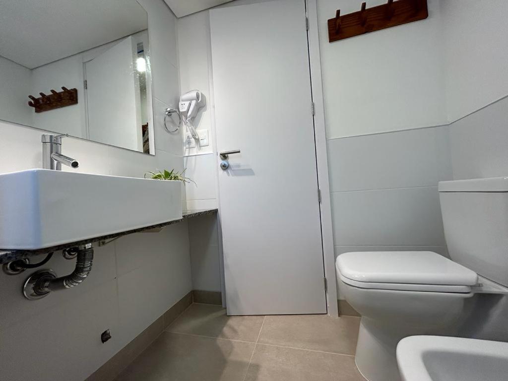 Apartamento Centrico Con Garage Mercedes Bagian luar foto