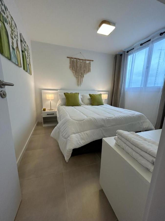 Apartamento Centrico Con Garage Mercedes Bagian luar foto