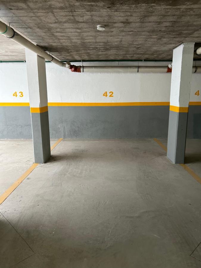 Apartamento Centrico Con Garage Mercedes Bagian luar foto