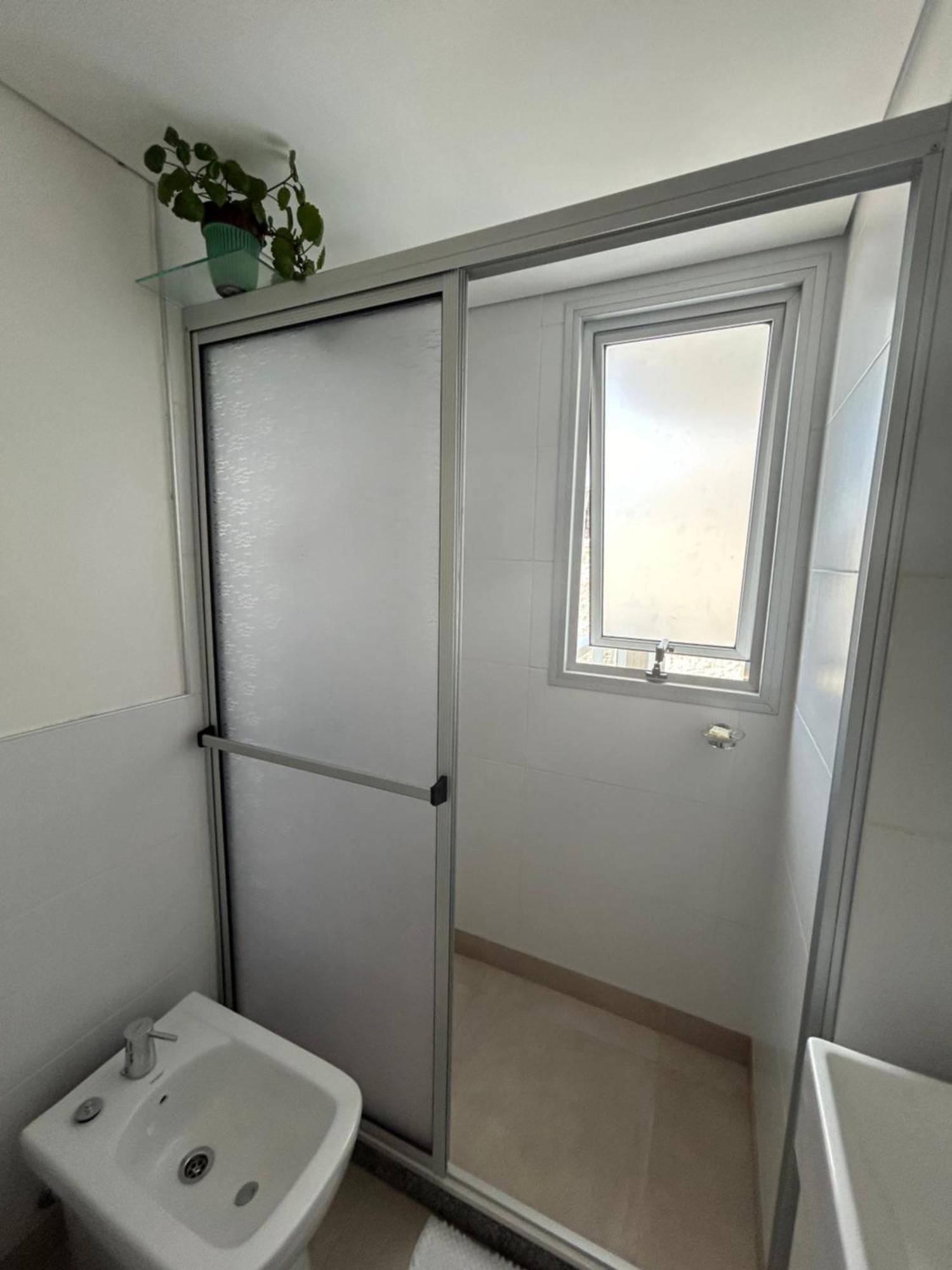 Apartamento Centrico Con Garage Mercedes Bagian luar foto